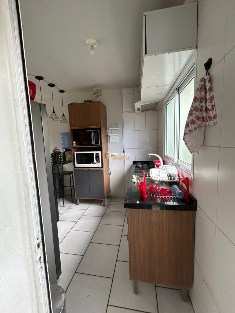 Casa à venda com 2 quartos, 52m² - Foto 11
