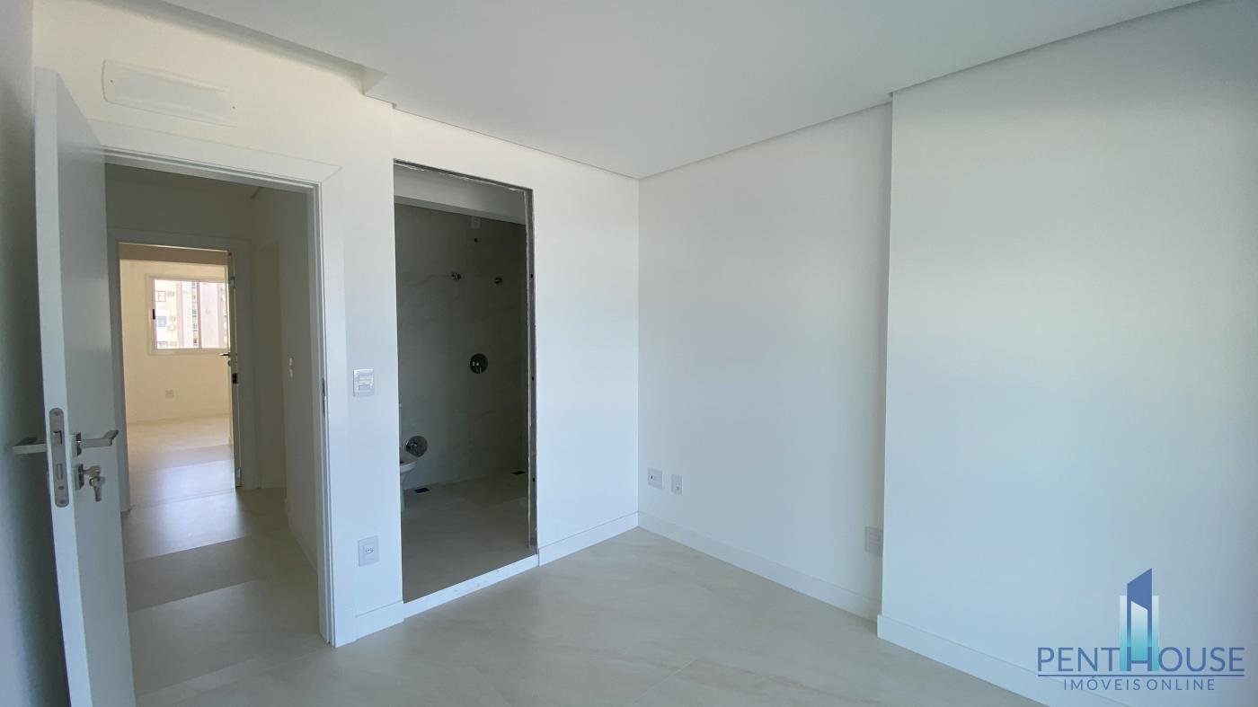 Apartamento à venda com 4 quartos, 145m² - Foto 23