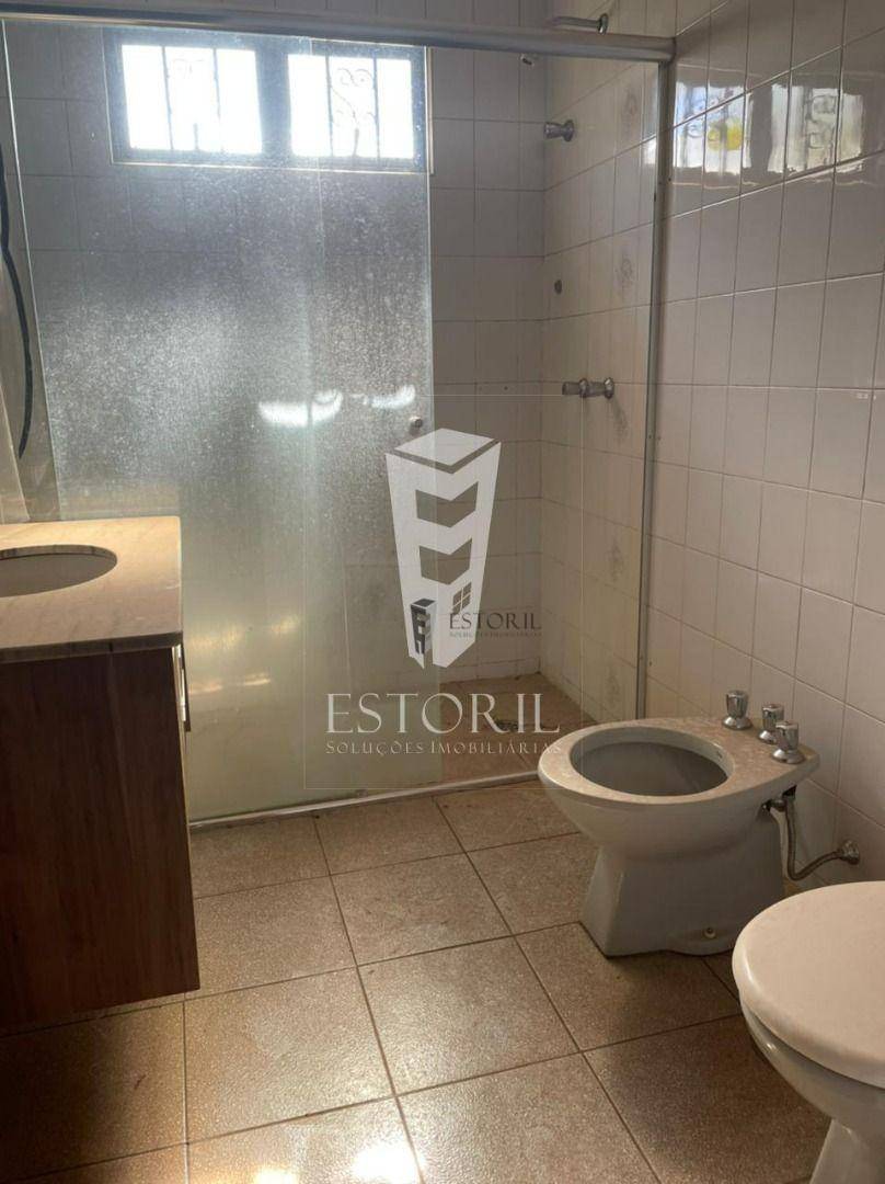 Sobrado à venda com 4 quartos, 300M2 - Foto 11