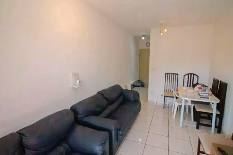 Apartamento à venda com 3 quartos, 61m² - Foto 3