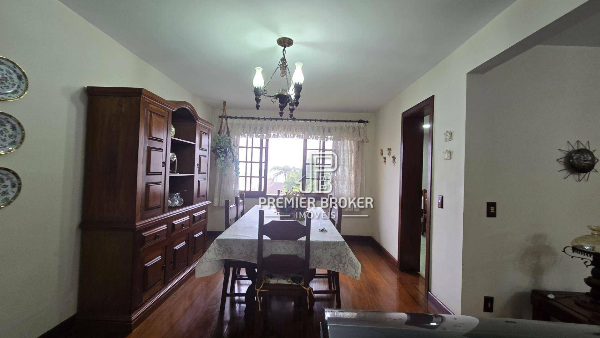 Casa à venda com 3 quartos, 230m² - Foto 29