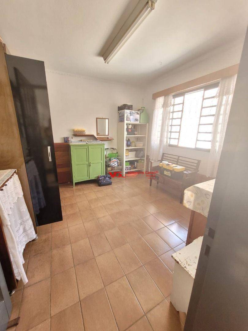 Sobrado à venda com 5 quartos, 225m² - Foto 18