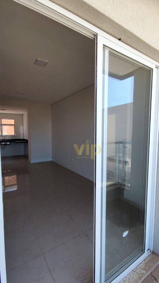 Apartamento à venda com 2 quartos, 69m² - Foto 4