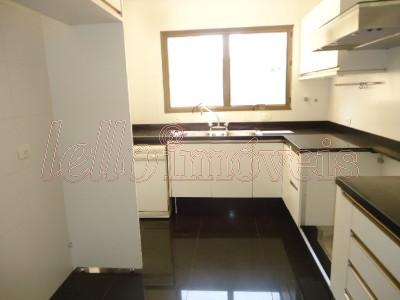 Apartamento para alugar com 4 quartos, 247m² - Foto 24