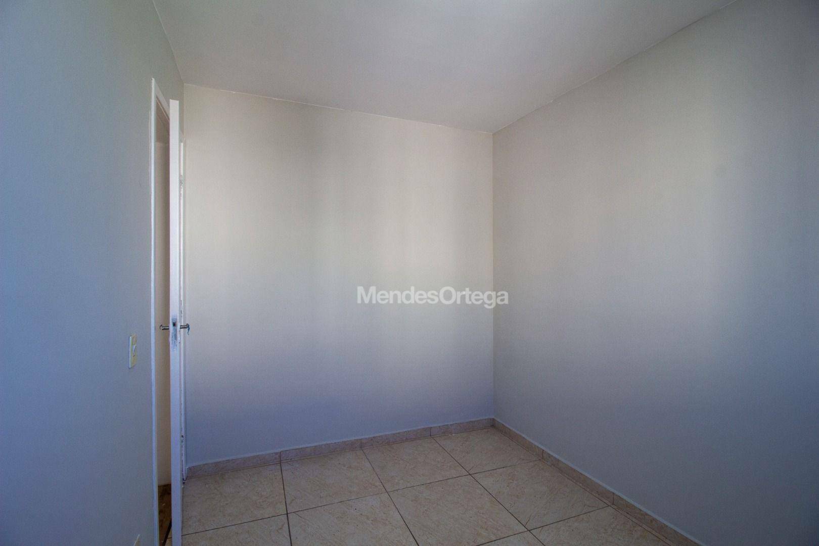 Apartamento à venda e aluguel com 2 quartos, 55m² - Foto 5