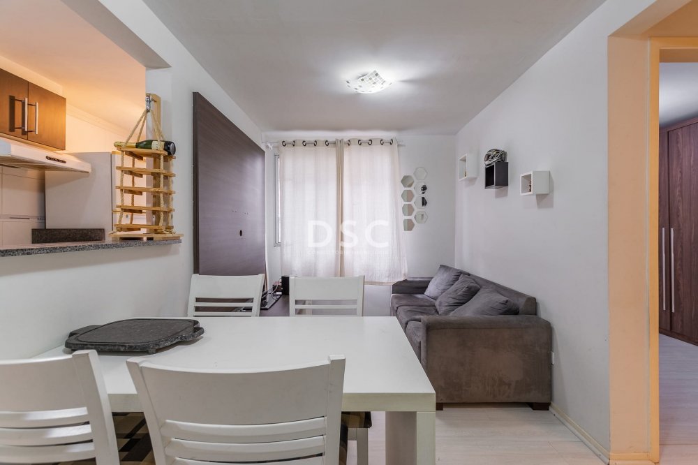 Apartamento à venda com 2 quartos, 47m² - Foto 2