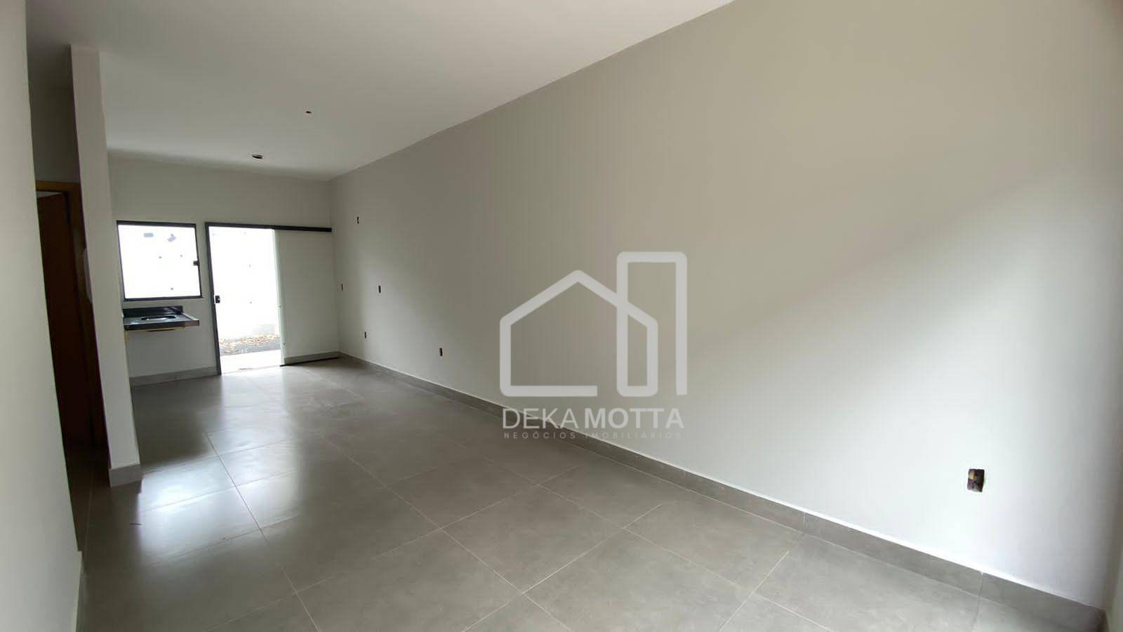 Casa à venda com 2 quartos, 65m² - Foto 5