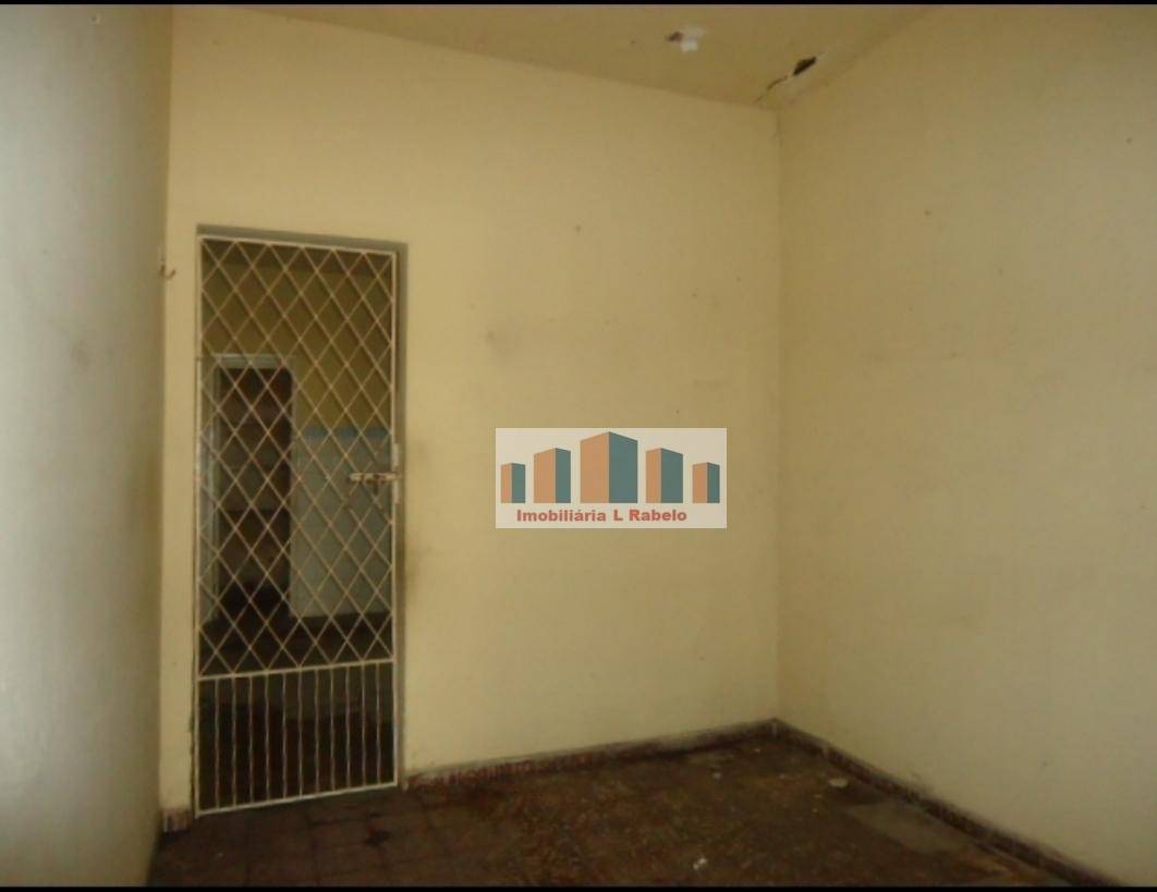 Casa para alugar com 2 quartos, 400M2 - Foto 4