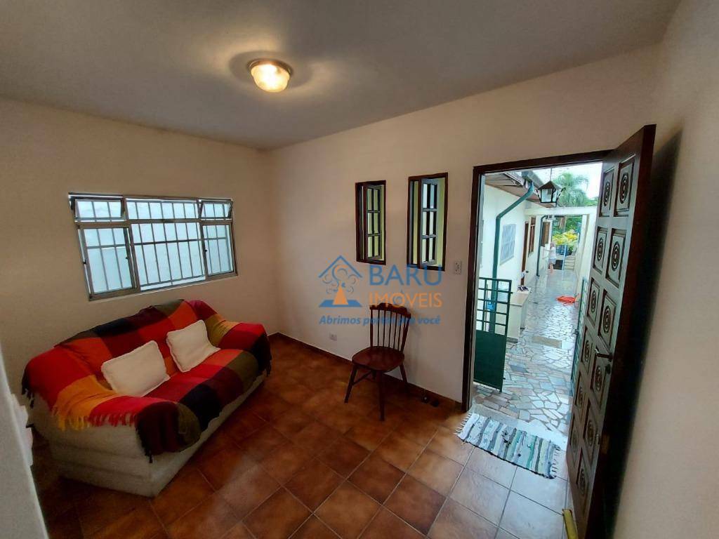 Casa à venda e aluguel com 3 quartos, 200m² - Foto 18