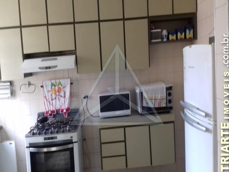 Sobrado à venda com 3 quartos, 171m² - Foto 2