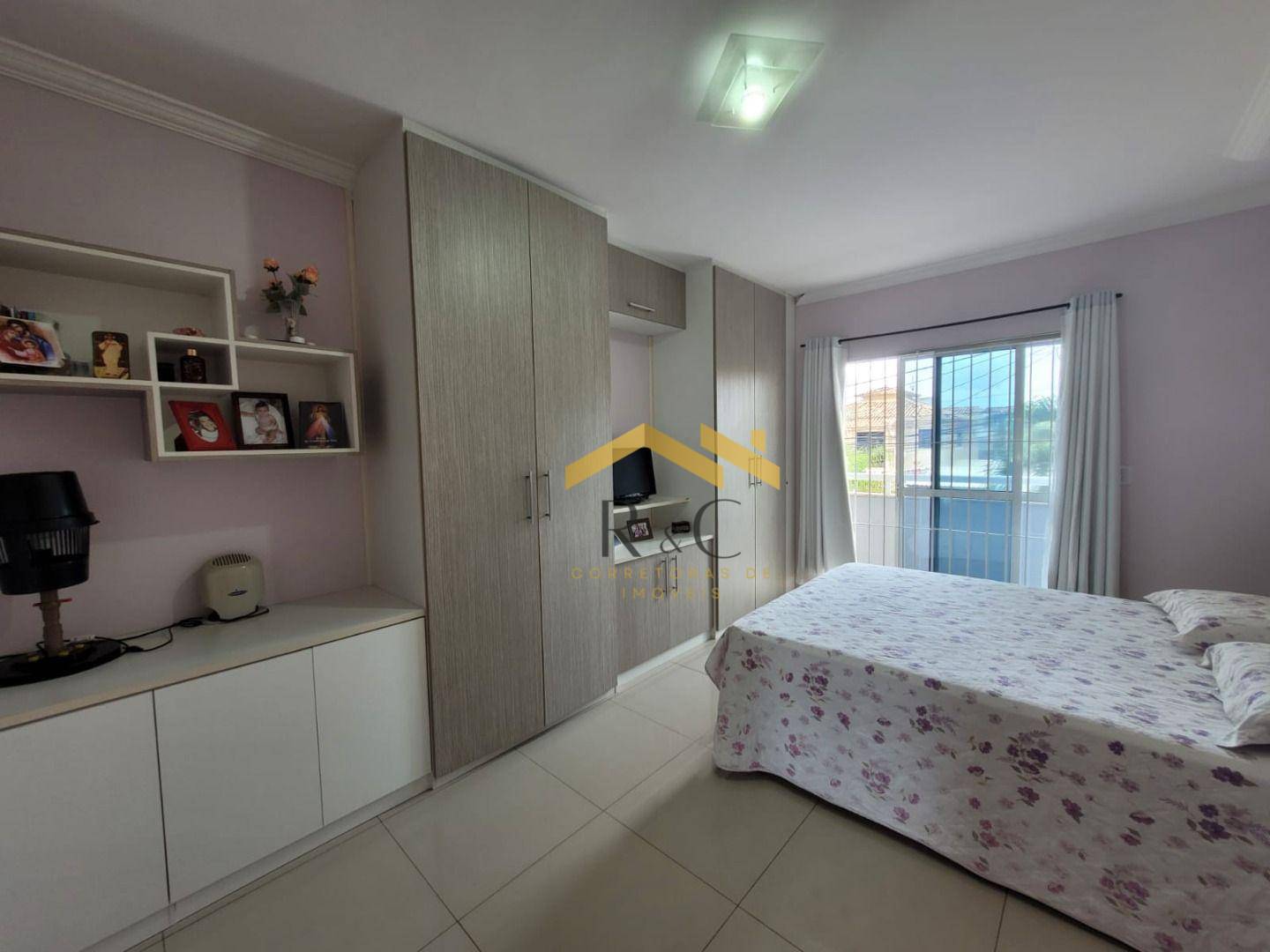 Casa à venda com 3 quartos, 130m² - Foto 25