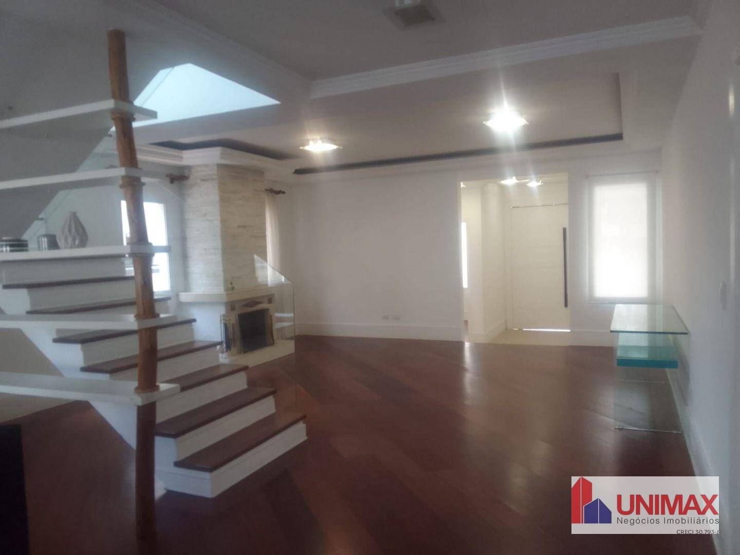 Casa de Condomínio para alugar com 4 quartos, 387m² - Foto 12