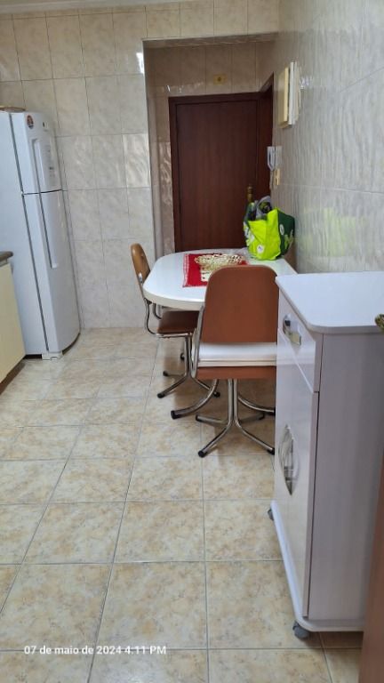 Apartamento à venda com 3 quartos, 113m² - Foto 10