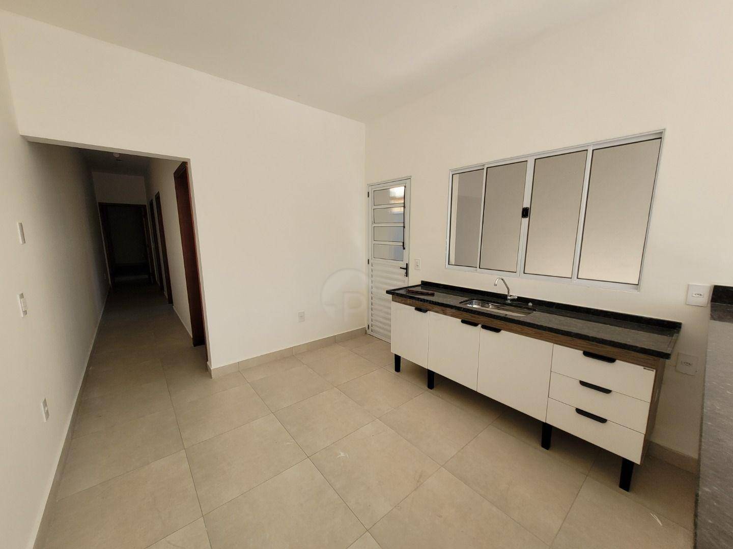 Casa à venda com 3 quartos, 85m² - Foto 4