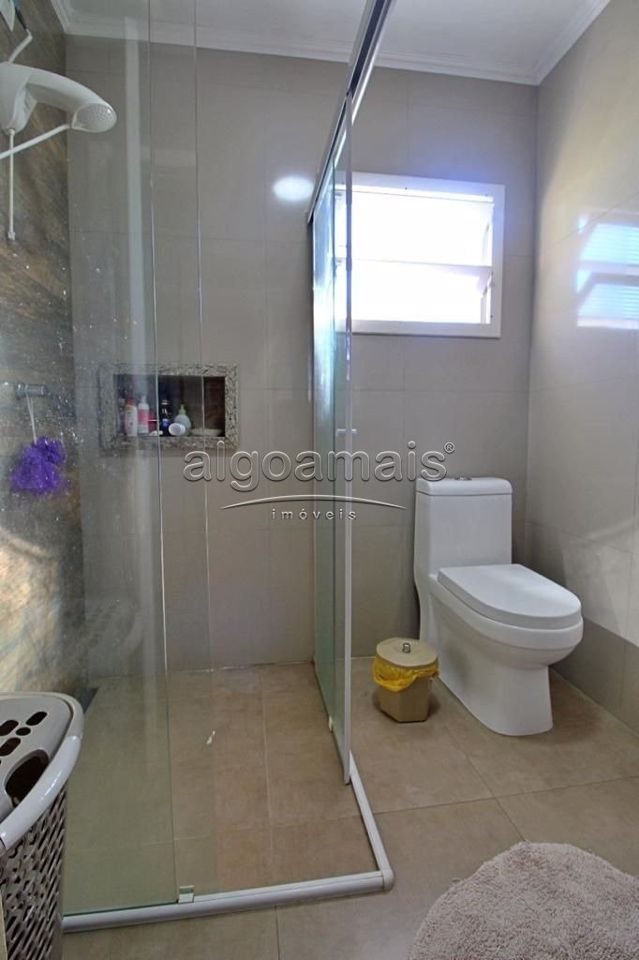 Casa à venda com 4 quartos, 200m² - Foto 24