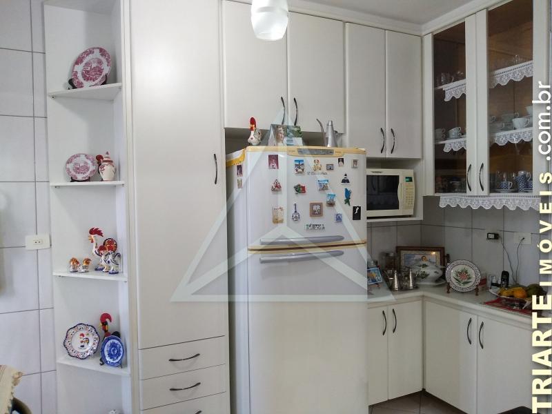 Apartamento à venda com 3 quartos, 76m² - Foto 8