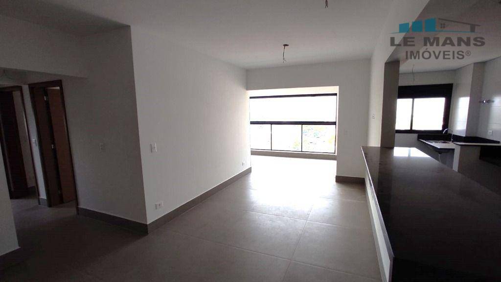 Apartamento à venda com 3 quartos, 109m² - Foto 5