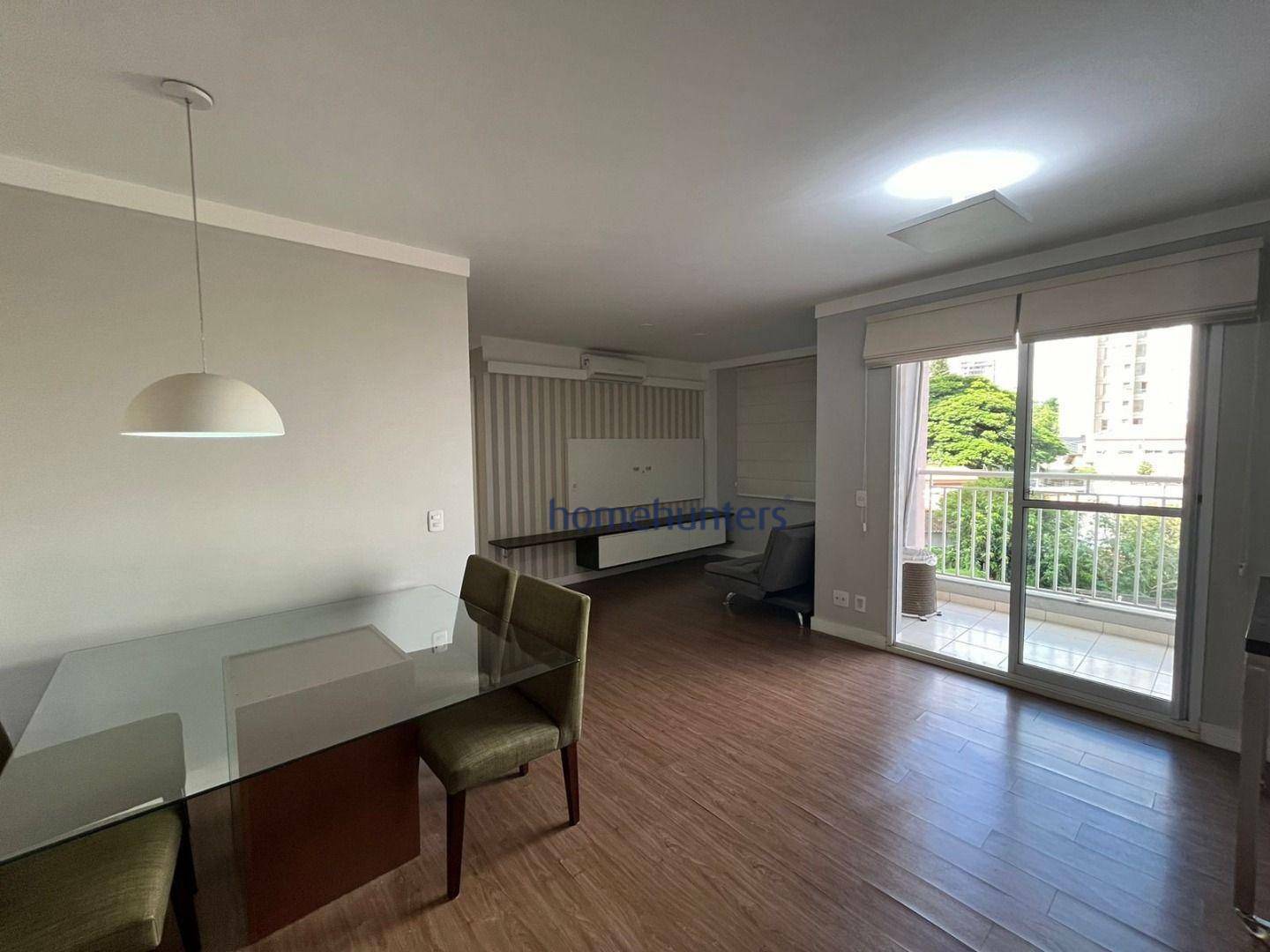 Apartamento à venda com 3 quartos, 67m² - Foto 2