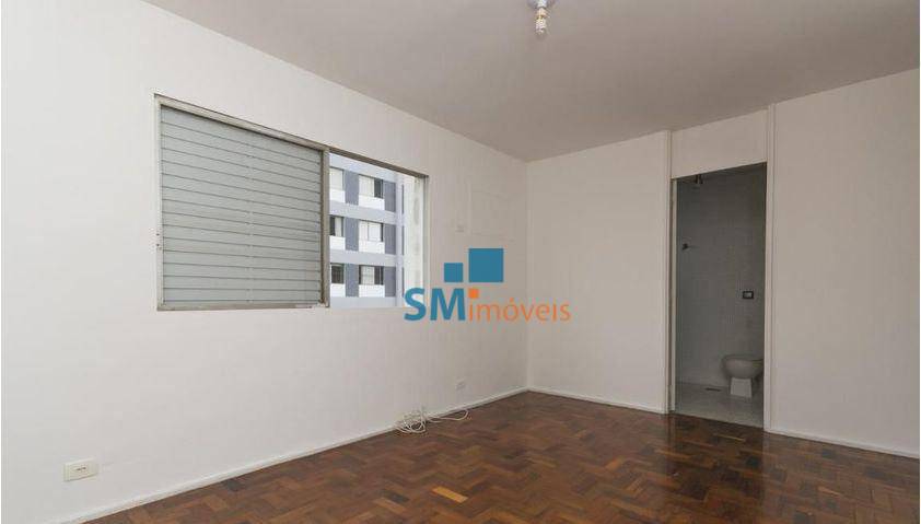 Apartamento à venda com 3 quartos, 117m² - Foto 9