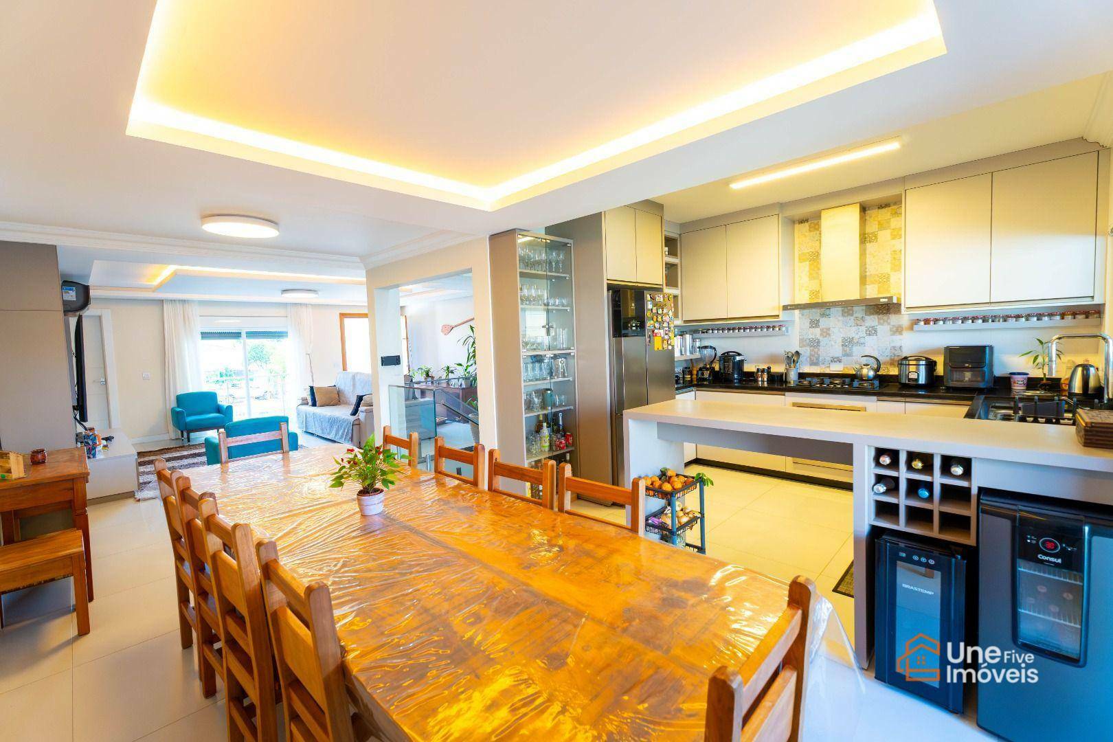 Sobrado, 3 quartos, 241 m² - Foto 12