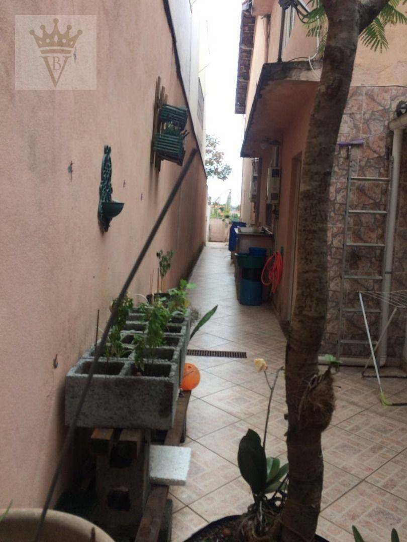 Sobrado à venda com 3 quartos, 180m² - Foto 25