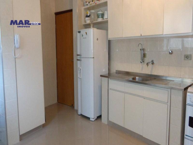 Apartamento à venda com 3 quartos, 140m² - Foto 11