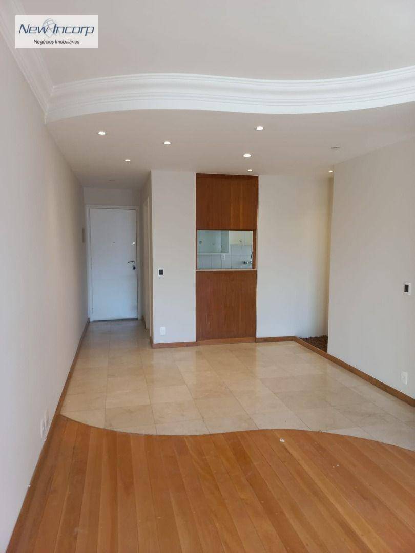 Apartamento à venda com 2 quartos, 70m² - Foto 5