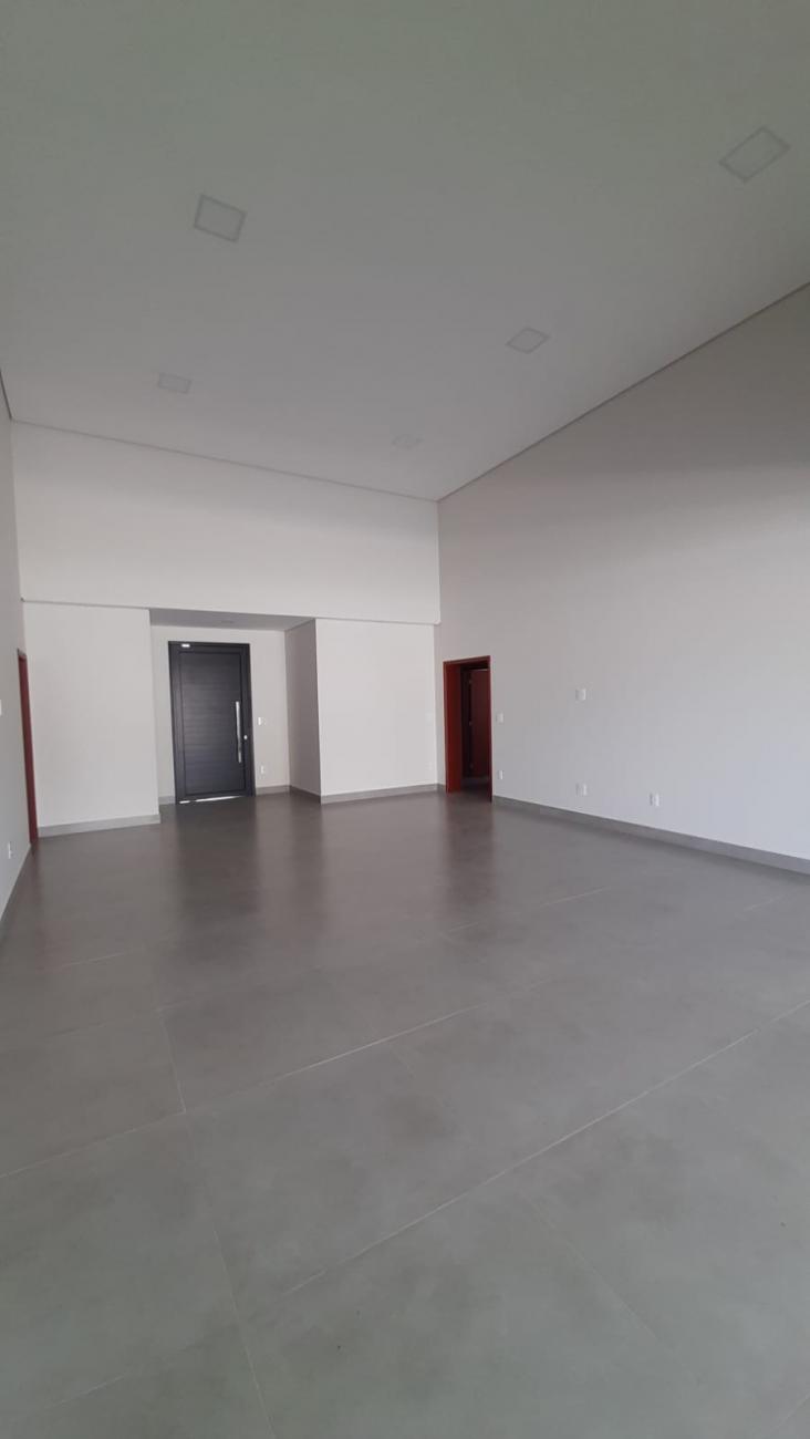 Casa à venda com 3 quartos, 325m² - Foto 12