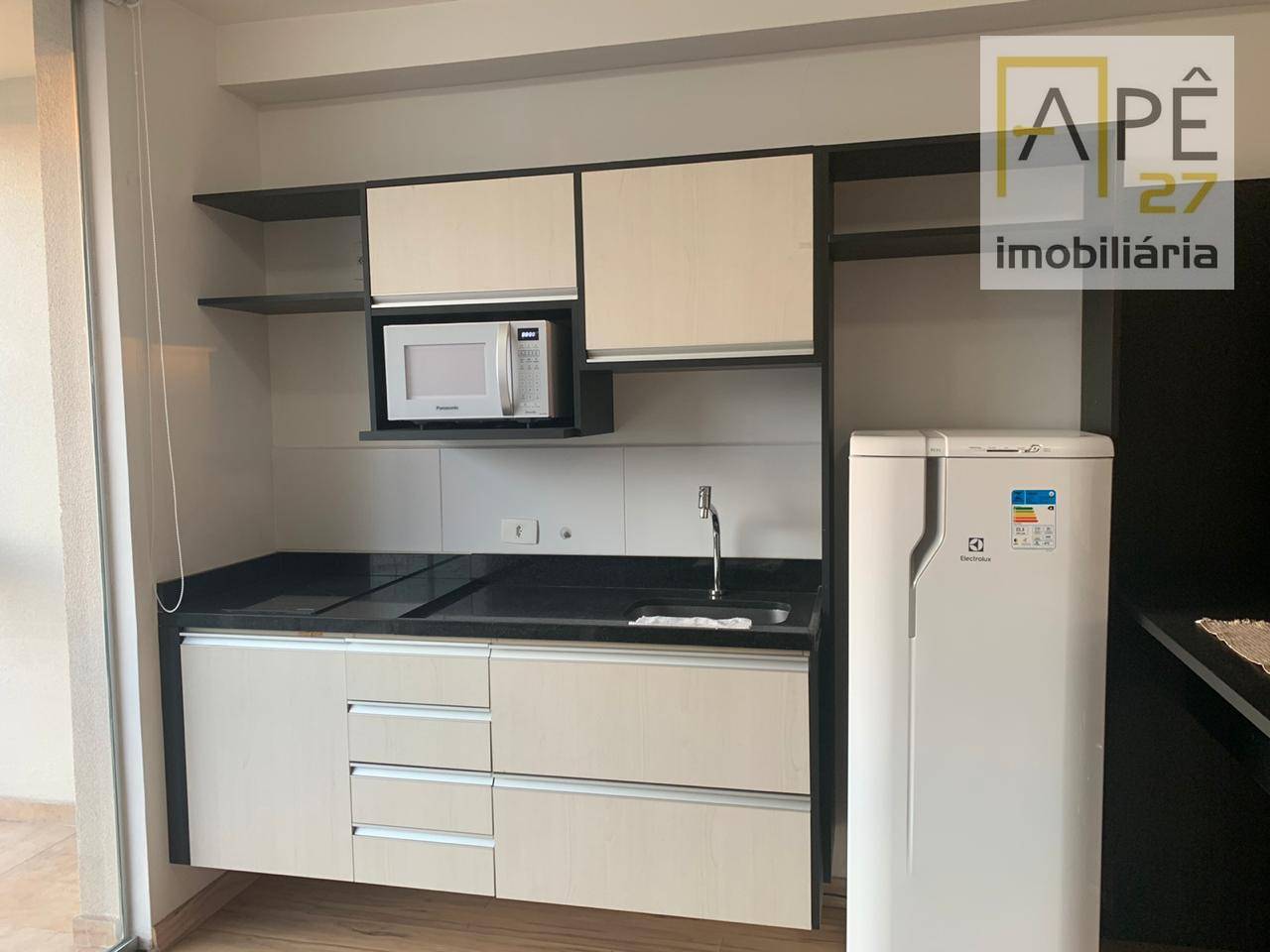 Kitnet e Studio à venda e aluguel com 1 quarto, 36m² - Foto 1