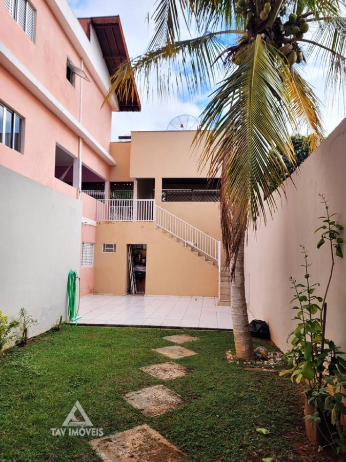 Casa à venda com 5 quartos, 250m² - Foto 22