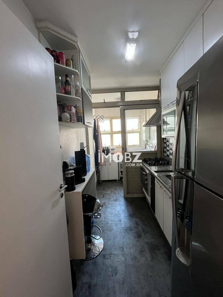 Apartamento à venda com 3 quartos, 65m² - Foto 10