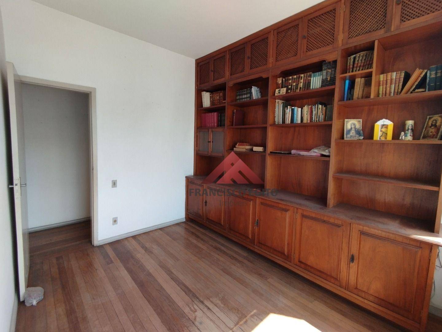 Apartamento à venda com 3 quartos, 144m² - Foto 6