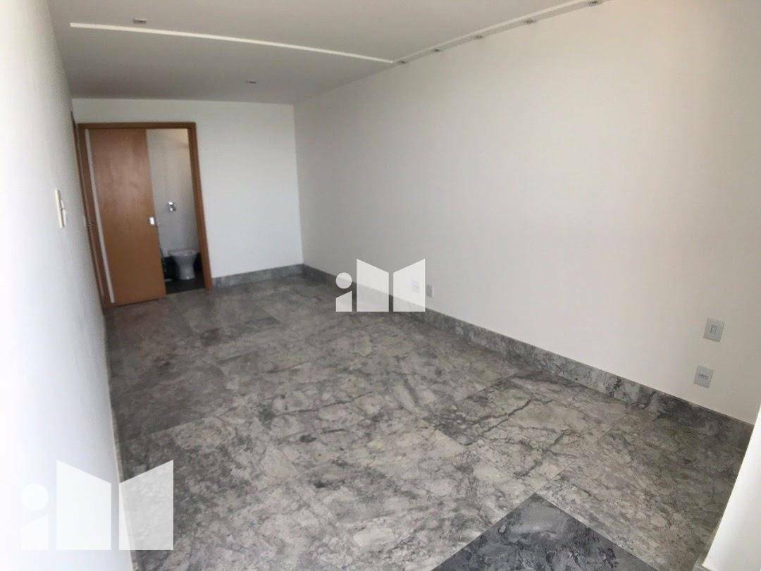 Apartamento à venda com 4 quartos, 148m² - Foto 14