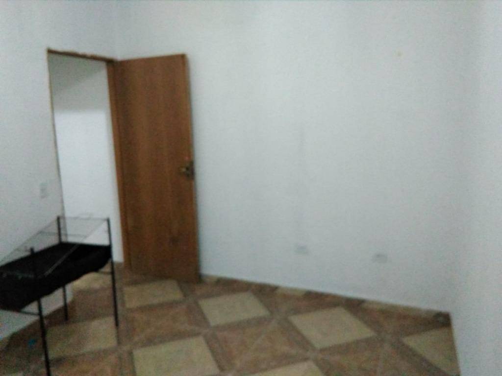 Casa à venda com 3 quartos, 200m² - Foto 13