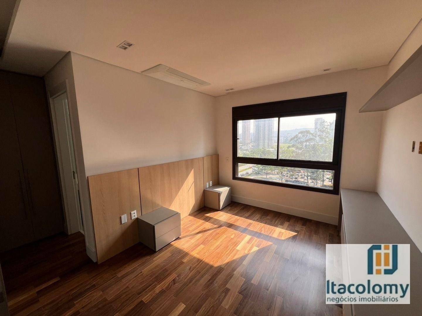 Apartamento à venda com 3 quartos, 412m² - Foto 11