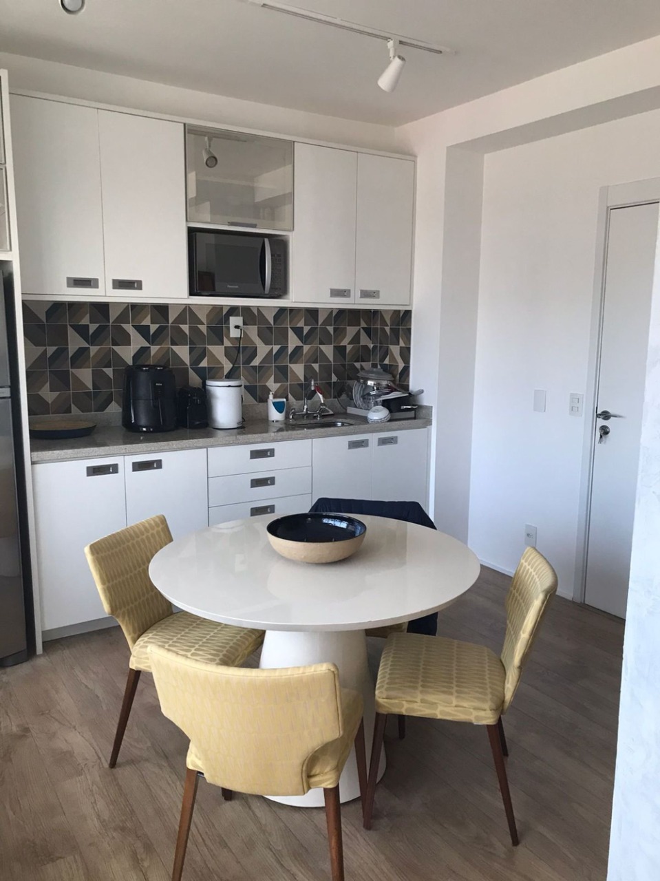 Apartamento à venda com 1 quarto, 56m² - Foto 7