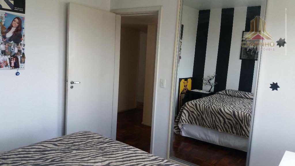 Apartamento à venda com 3 quartos, 117m² - Foto 14