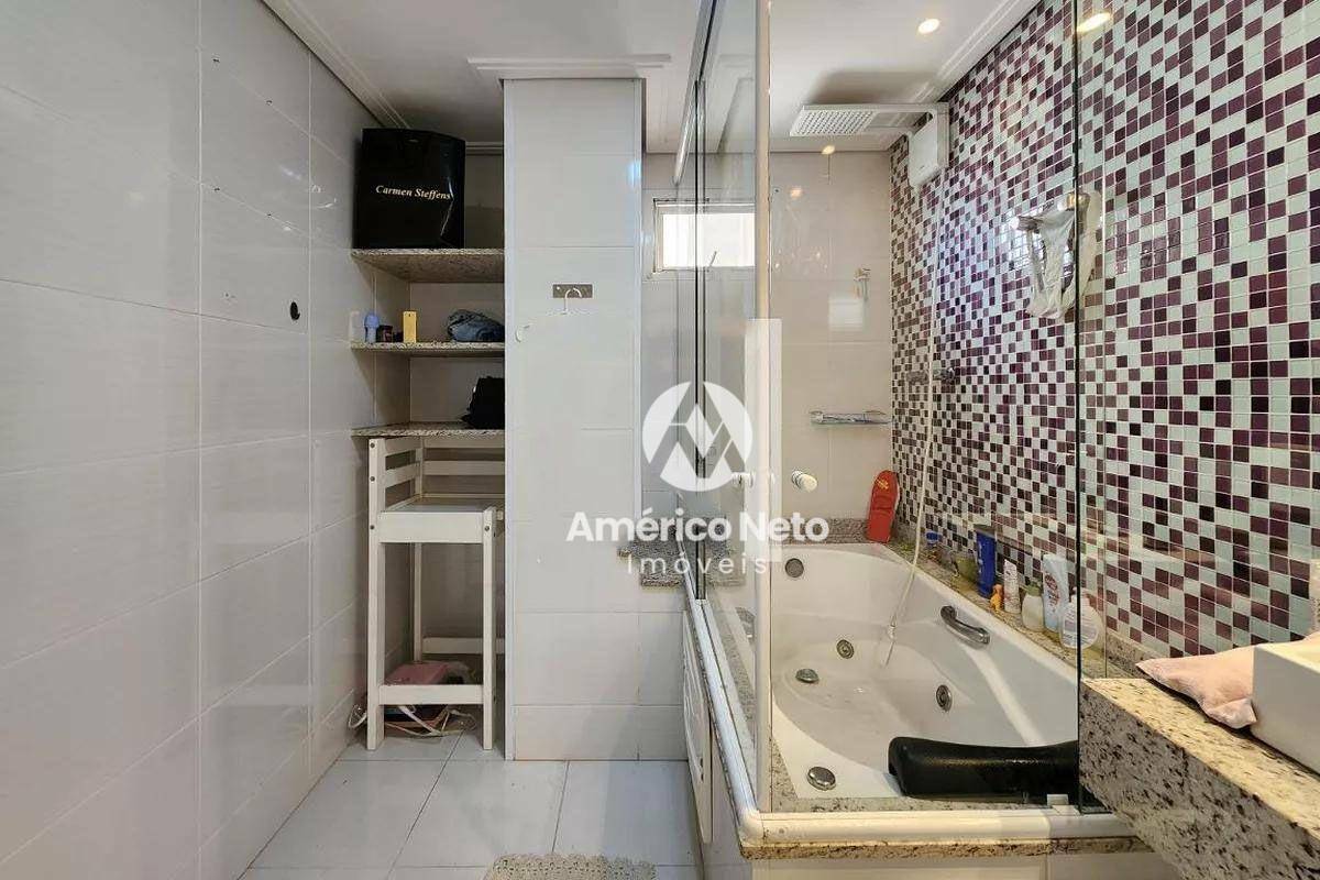 Apartamento à venda com 3 quartos, 121m² - Foto 30