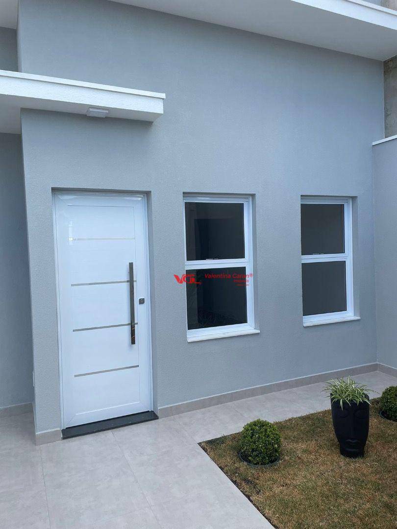 Casa à venda com 2 quartos, 63m² - Foto 1