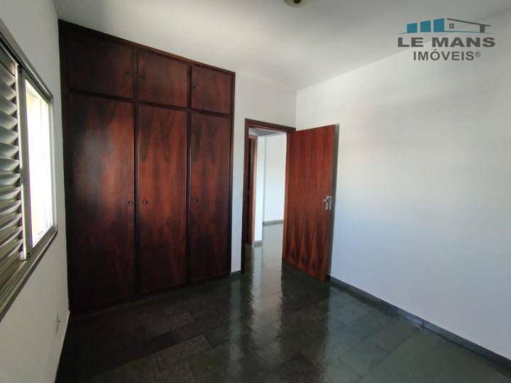 Apartamento à venda com 1 quarto, 54m² - Foto 6