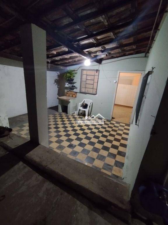 Casa à venda com 2 quartos, 550M2 - Foto 4