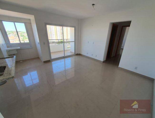 Apartamento à venda com 2 quartos, 60m² - Foto 2