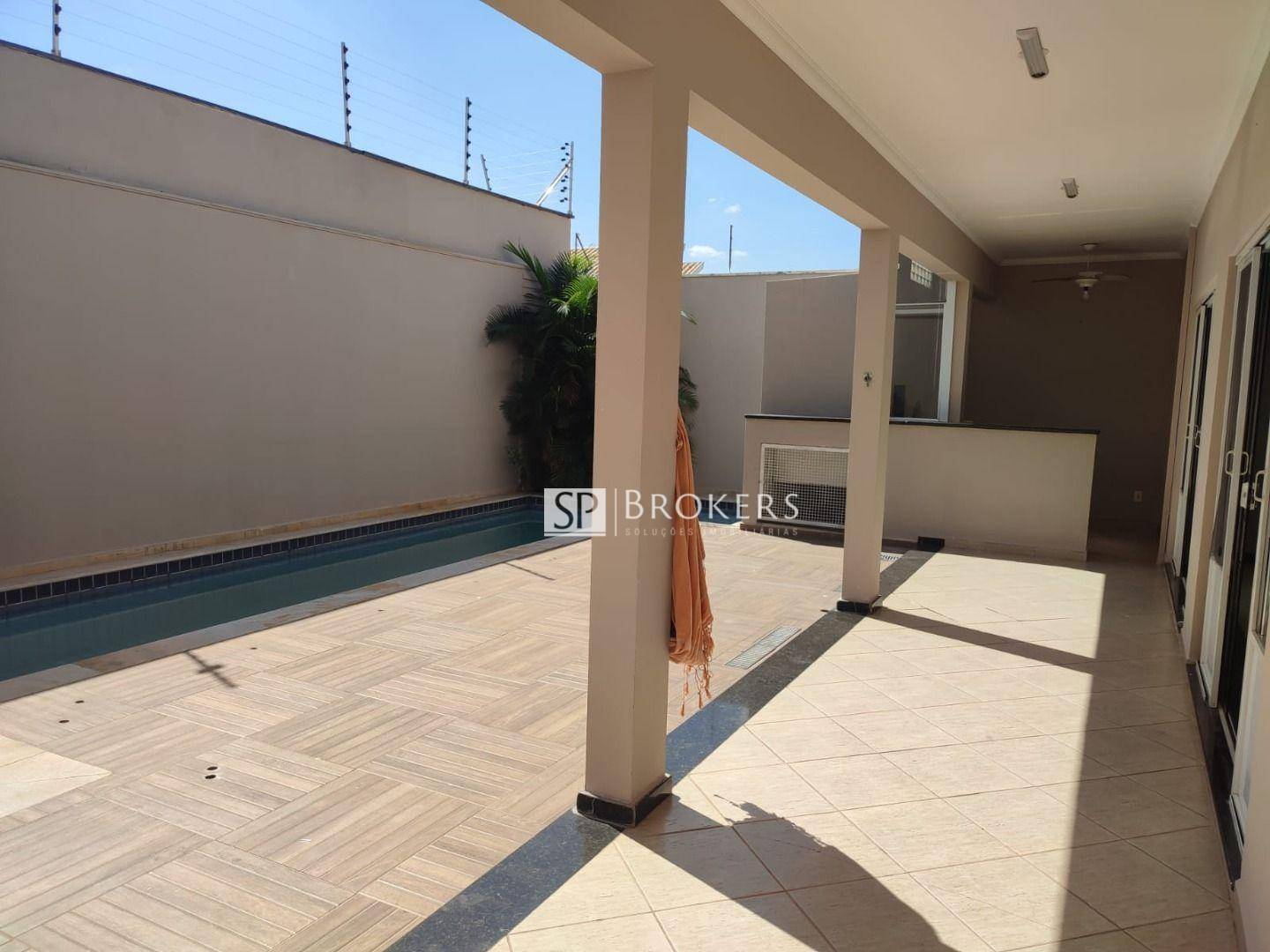 Casa à venda e aluguel com 5 quartos, 265m² - Foto 14