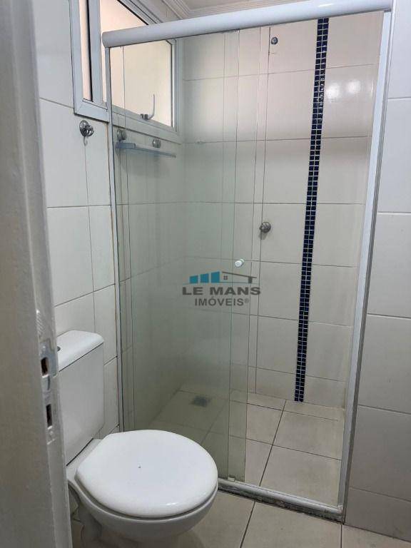 Apartamento à venda com 3 quartos, 69m² - Foto 11