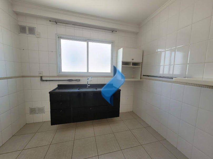 Apartamento para alugar com 2 quartos, 72m² - Foto 16