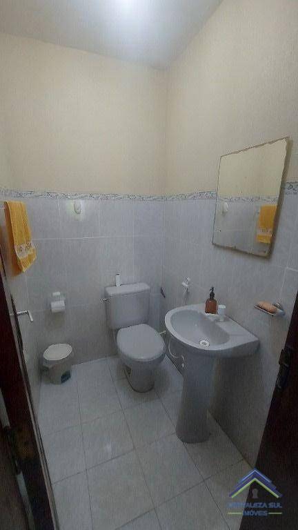 Casa à venda com 5 quartos, 207m² - Foto 29