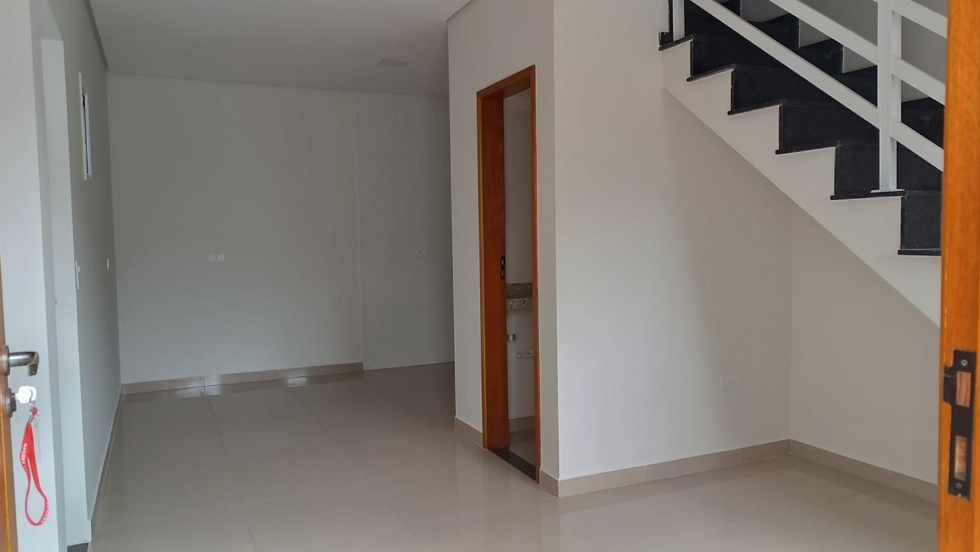 Sobrado à venda com 2 quartos, 50m² - Foto 3