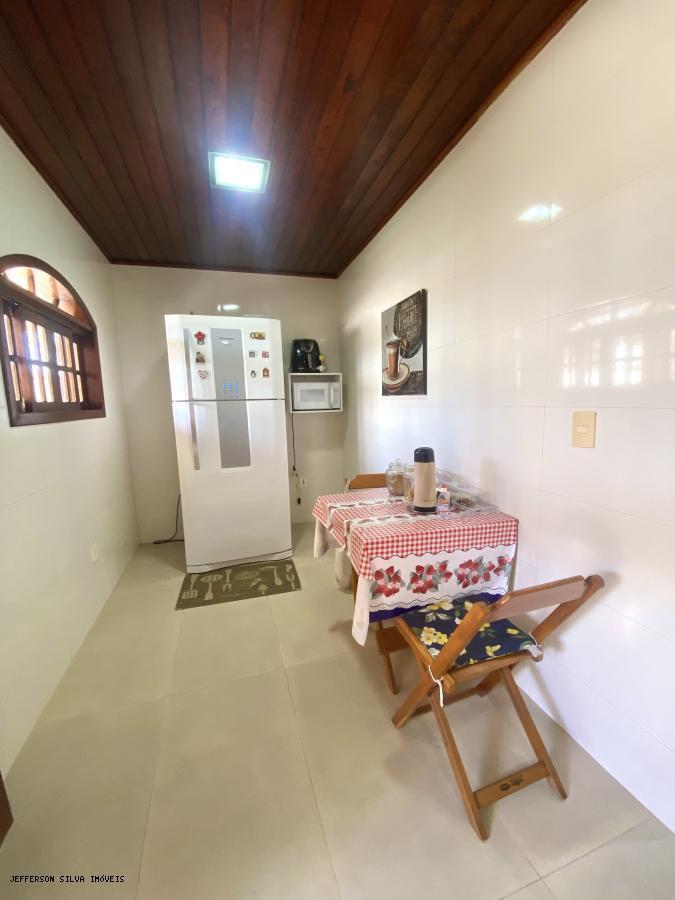 Casa de Condomínio à venda com 4 quartos, 272m² - Foto 9