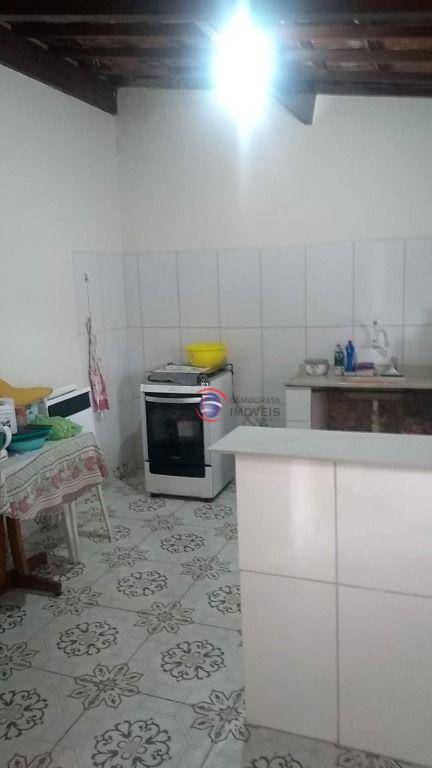 Sobrado à venda com 3 quartos, 214m² - Foto 24