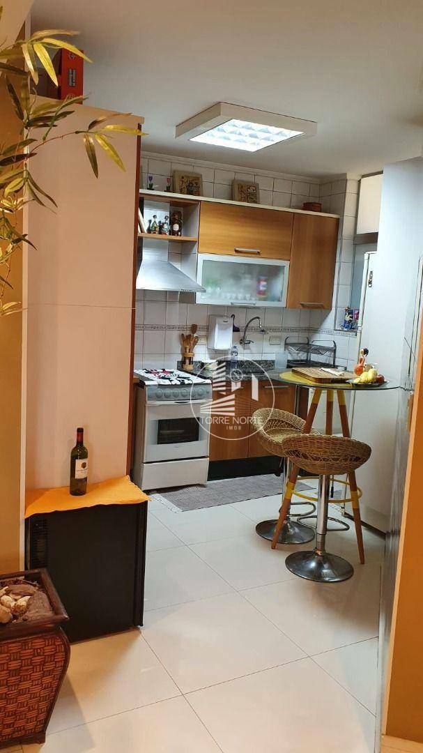 Apartamento à venda com 2 quartos, 84m² - Foto 8